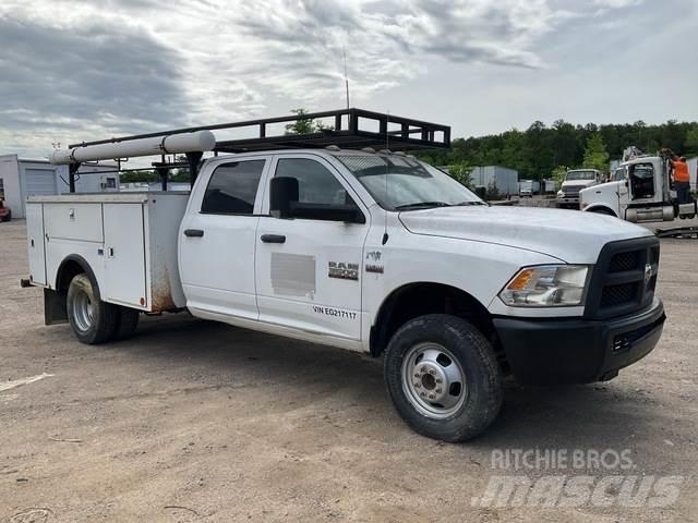 RAM 3500 Pick-upy / Pojazdy z otwieranymi burtami