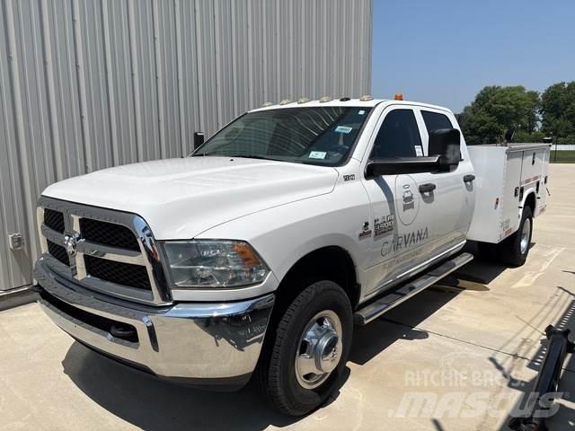RAM 3500 Pick-upy / Pojazdy z otwieranymi burtami