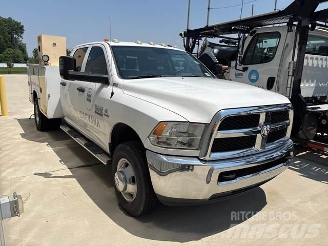 RAM 3500 Pick-upy / Pojazdy z otwieranymi burtami