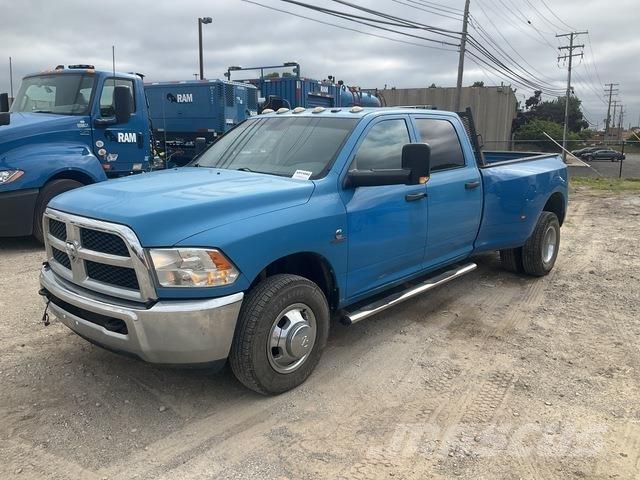 RAM 3500 Pick-upy / Pojazdy z otwieranymi burtami