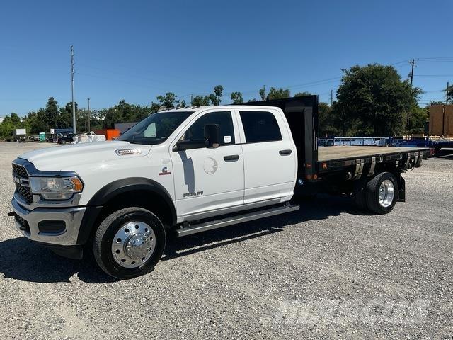 RAM 4500 Ciężarówki typu Platforma / Skrzynia