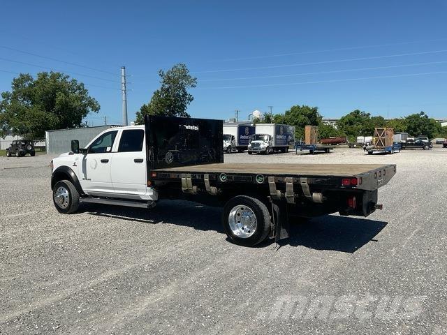 RAM 4500 Ciężarówki typu Platforma / Skrzynia
