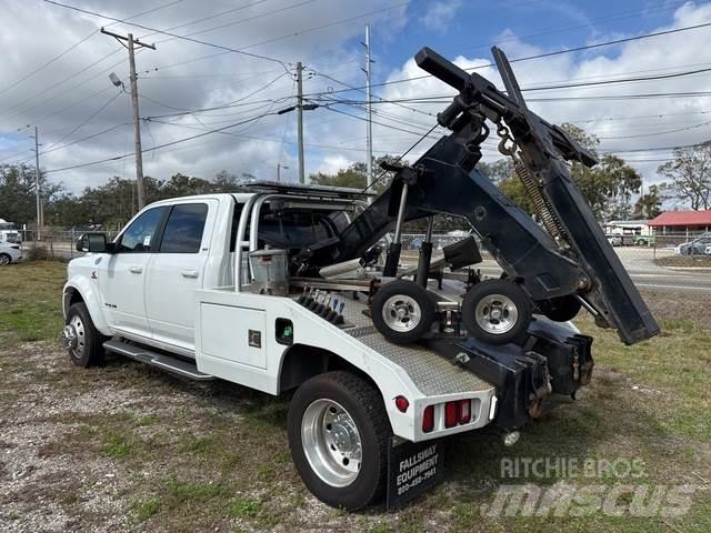 RAM 5500 Samochody ratownicze pomocy drogowej