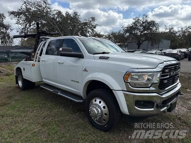 RAM 5500 Samochody ratownicze pomocy drogowej