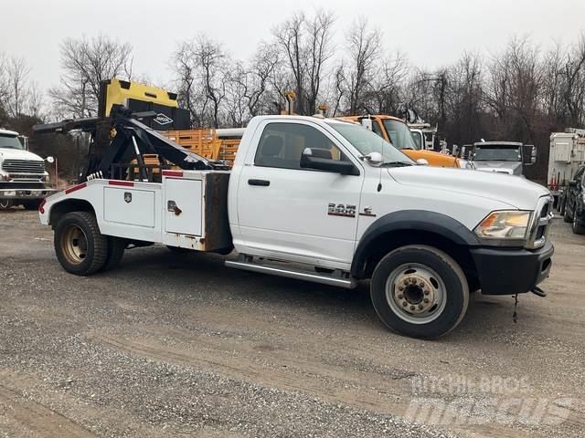 RAM 5500 Samochody ratownicze pomocy drogowej