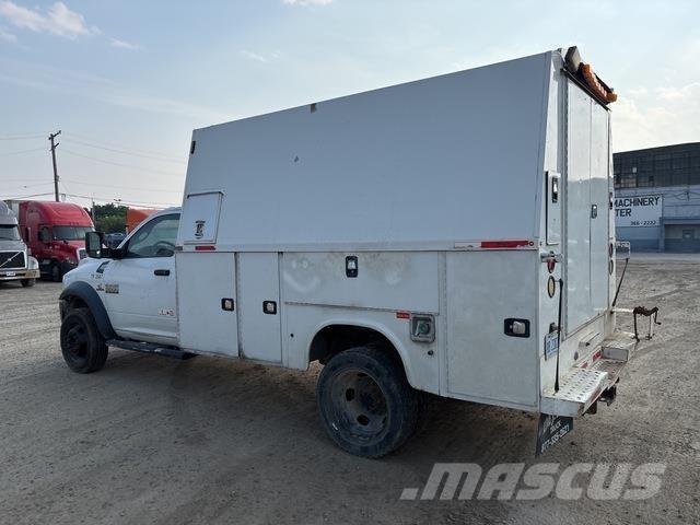 RAM 5500 Pick-upy / Pojazdy z otwieranymi burtami