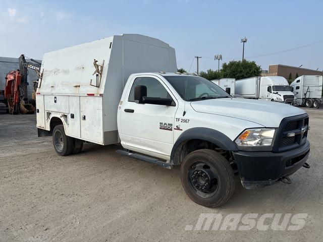 RAM 5500 Pick-upy / Pojazdy z otwieranymi burtami