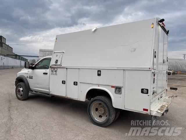 RAM 5500 Pick-upy / Pojazdy z otwieranymi burtami
