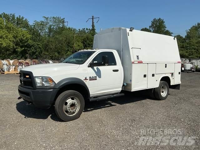 RAM 5500 Pick-upy / Pojazdy z otwieranymi burtami