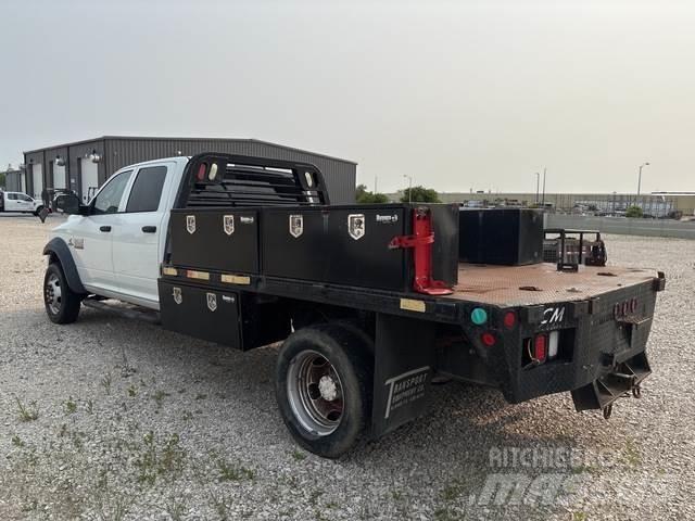 RAM 5500 Ciężarówki typu Platforma / Skrzynia