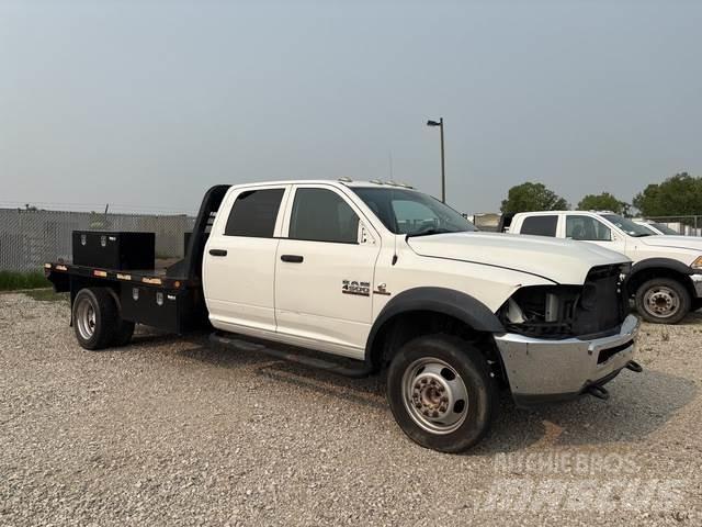 RAM 5500 Ciężarówki typu Platforma / Skrzynia