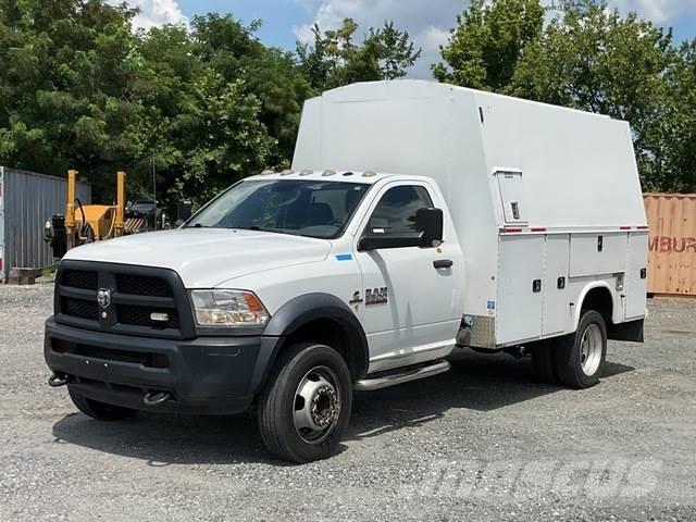 RAM 5500 Pick-upy / Pojazdy z otwieranymi burtami
