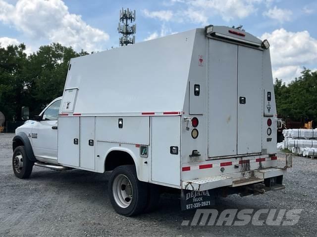 RAM 5500 Pick-upy / Pojazdy z otwieranymi burtami