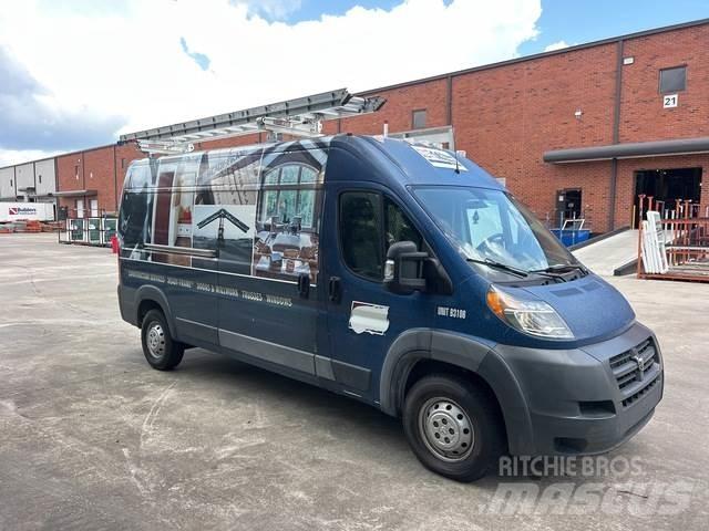 RAM Promaster Busy / Vany