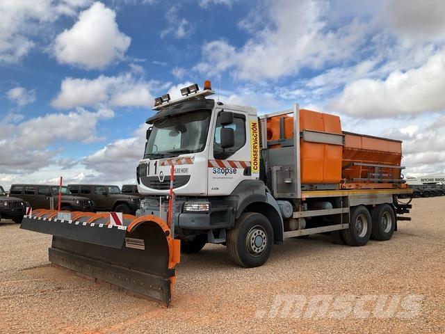 Renault Kerax Lemiesze i pługi śnieżne