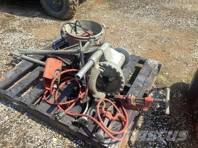  Ridgid 300 Maszyny budowlane - Inne