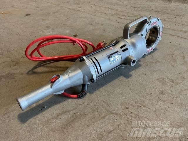  Ridgid 700-T2 Sprzęt rurociągowy