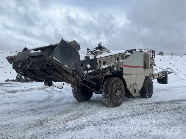 Roadtec SB2500D Pojazdy do transportu materiału