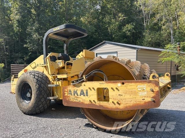 Sakai SV505 Walce jednobębnowe