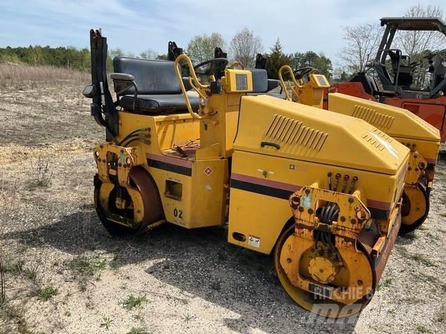 Sakai SW330 Walce dwubębnowe