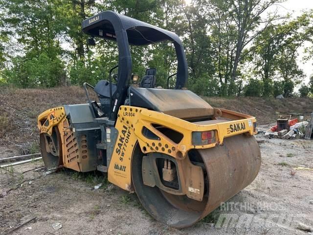 Sakai SW770HF Walce dwubębnowe