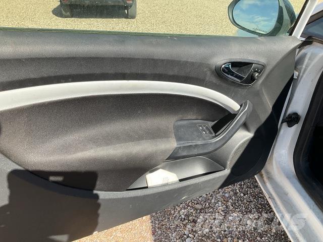 Seat Ibiza Samochody osobowe