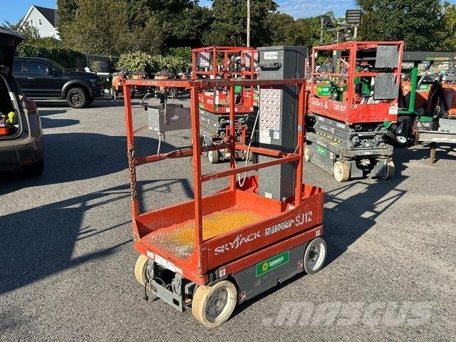SkyJack SJ12 Podnośniki masztowe