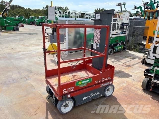 SkyJack SJ12 Podnośniki masztowe