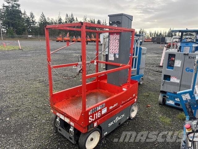 SkyJack SJ16 Podnośniki masztowe