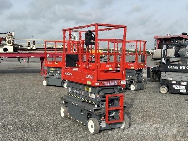 SkyJack SJ3219 Podnośniki nożycowe