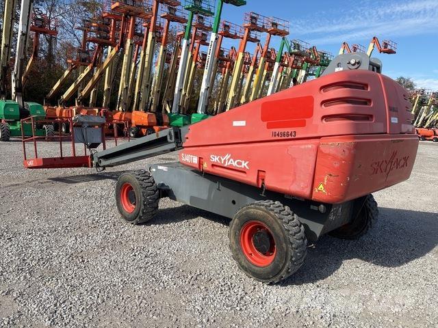 SkyJack SJ40T Podnośniki teleskopowe