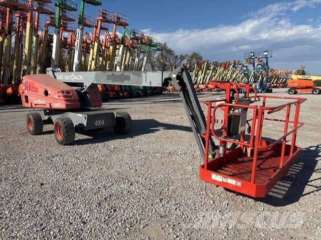 SkyJack SJ45T Podnośniki teleskopowe