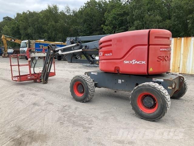SkyJack SJ46AJ Podnośniki przegubowe