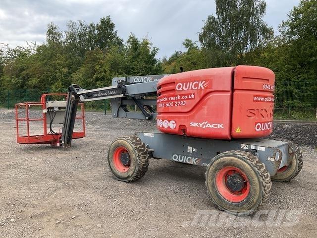 SkyJack SJ51AJ Podnośniki przegubowe