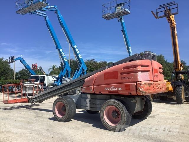 SkyJack SJ61T Maszyny budowlane - Inne