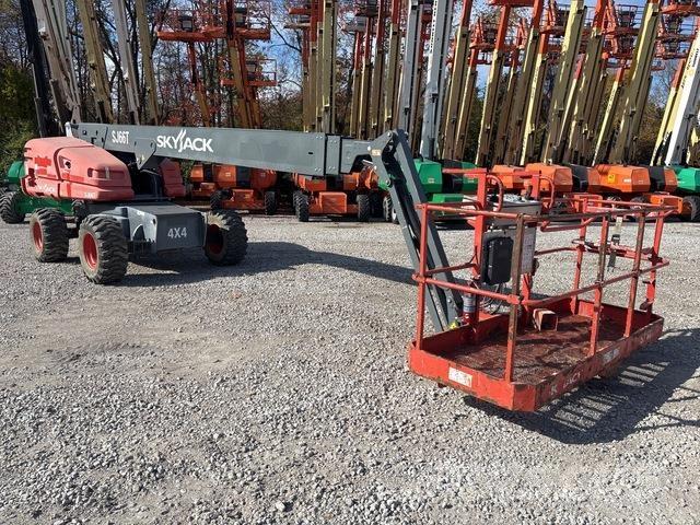 SkyJack SJ66T Podnośniki teleskopowe