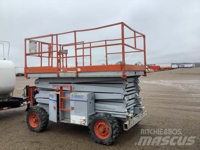 SkyJack SJ8841 Podnośniki nożycowe