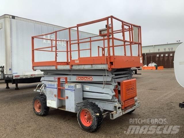SkyJack SJ8841 Podnośniki nożycowe