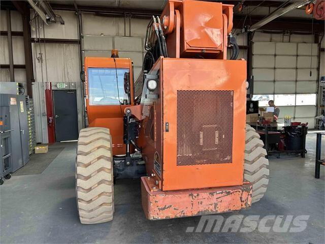 SkyTrak 10054 Ładowarki teleskopowe