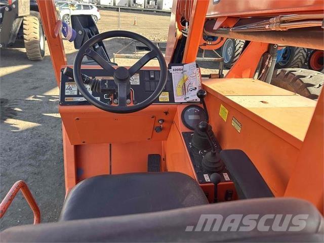 SkyTrak 10054 Ładowarki teleskopowe