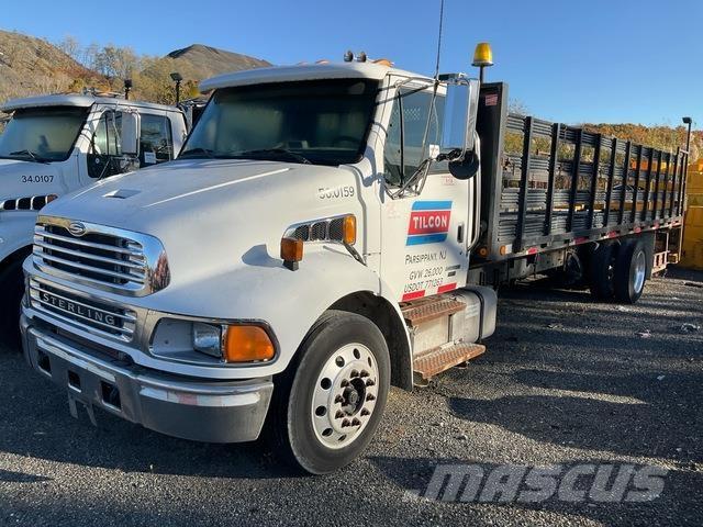 Sterling A6500 Ciężarówki typu Platforma / Skrzynia