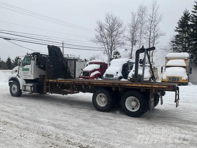 Sterling L8500 Inne