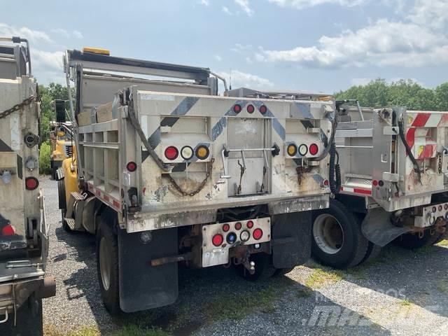 Sterling L8500 Wywrotki