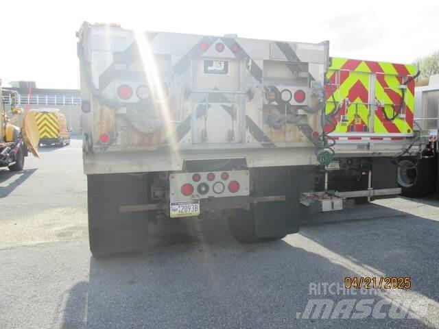 Sterling L8500 Wywrotki