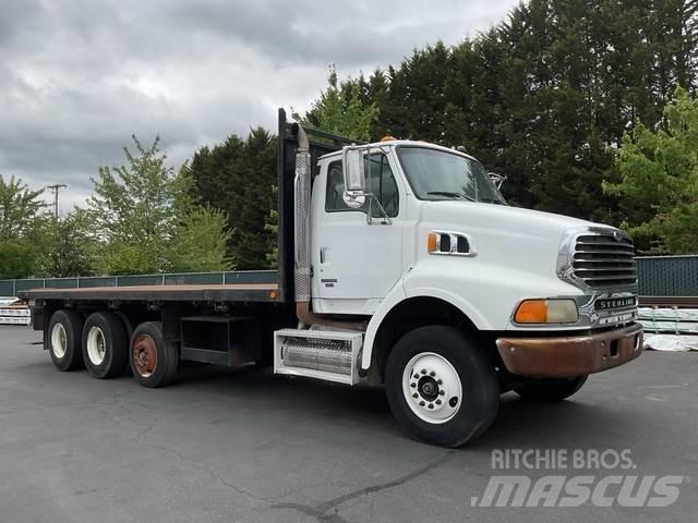 Sterling L9500 Ciężarówki typu Platforma / Skrzynia