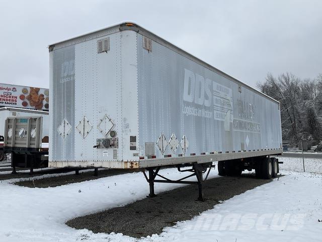 Strickland  Przyczepy ze skrzynią zamkniętą