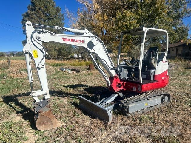 Takeuchi TB235 Koparki gąsienicowe