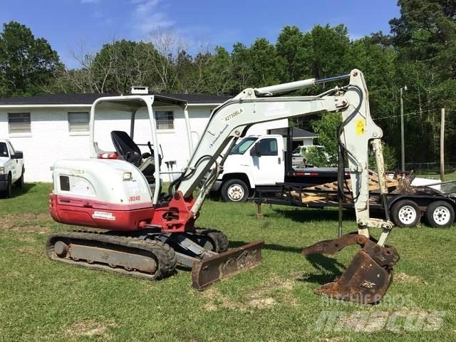 Takeuchi TB240 Koparki gąsienicowe