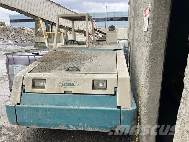 Tennant 800 Zamiatarki wewnętrzne