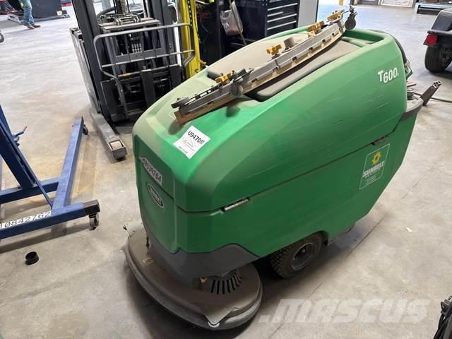 Tennant T600E Szorowarki